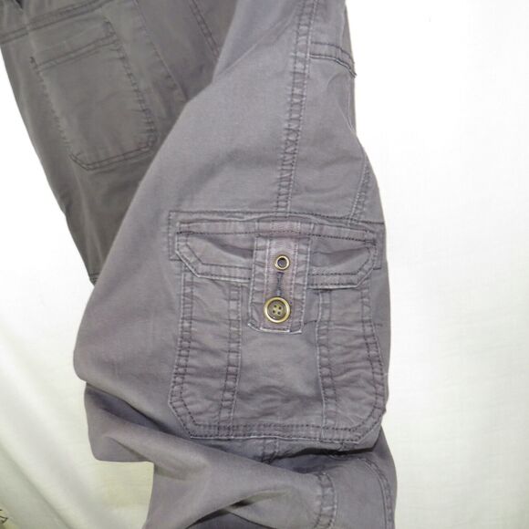 Maurices Gray Convertible Leg Cotton Blend Cargo Pants Size 5-6 - Picture 2 of 9